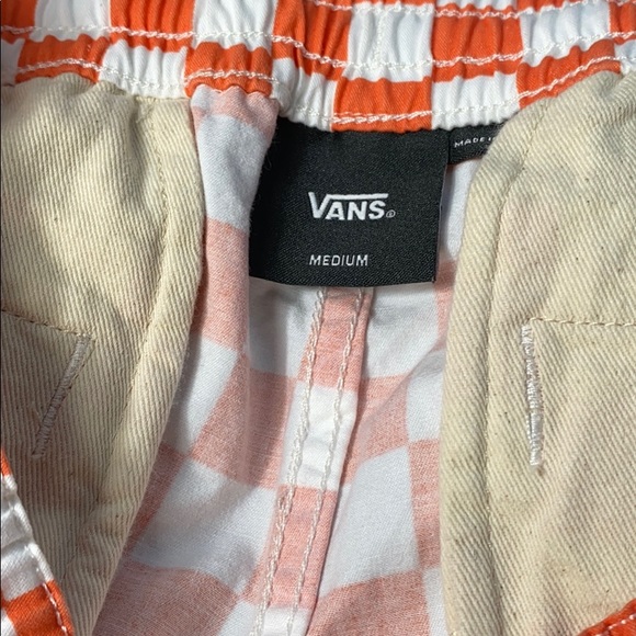 VANS Range Short 18” EmberGlow Check White Orange - Picture 5 of 8